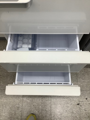 3ドア冷蔵庫AQUA AQR-SV24HBK 2021年製