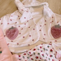 女の子ベビー服の画像