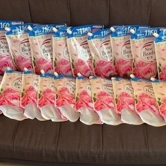 洗濯用洗剤 柔軟剤入り 出血大サービス！