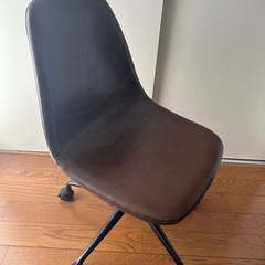 アンティーク風デスクチェア