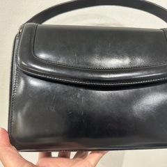 ハンドバッグ　黒　の画像