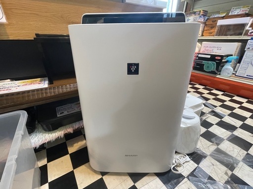 【リサイクルサービス八光】2024年製　シャープ　加湿空気清浄機 ホワイト系 KC-R50-W [適用畳数：23畳 /最大適用畳数(加湿)：14畳 /PM2.5対応]