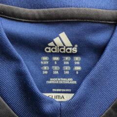 アディダス　Ｔシャツ　１４０　サッカーの画像
