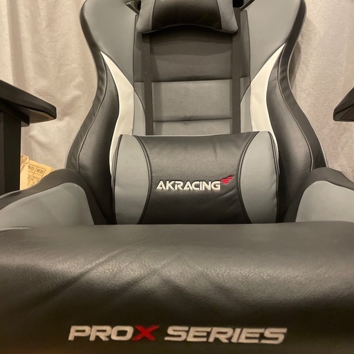 ゲーミングチェアAKRacing Pro-X V2 
