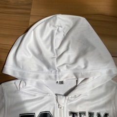 110cmラッシュガードの画像