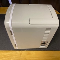 ポータブル保冷温庫 4L　WHC-4の画像