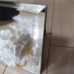 鏡のフォトフレームの画像
