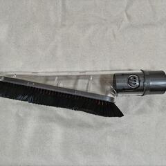 ダイソンプラスの部品４点の画像