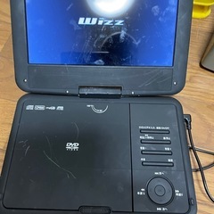 Wizz ポータブルDVDプレーヤーDV-PT1060の画像