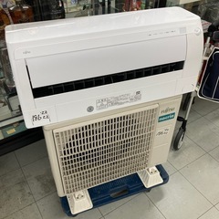 富士通　2.2kwルームエアコン　2022年製　AS
-222MKE1
