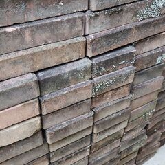 中古レンガ差し上げます(取りに来ていただける方)の画像