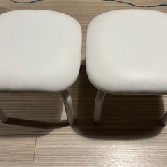 椅子　小さめ