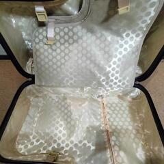 子乗せキャリーケース　スーツケース　旅行用　幼児　ダイヤルロックの画像