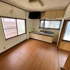 🎊敷礼無料！コンビニ・スーパー徒歩５分圏内の戸建て！ − 岐阜県