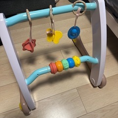 ベビー　歩行器の画像