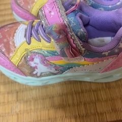 最終値下げ！キラキラ光る靴17センチ❤️の画像