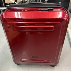スーツケース