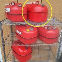 札幌【20L ガソリン携行缶② LX-20】矢澤産業 キャンプ アウトドア 災害対策 非常用 燃料タンク 北20条店の画像