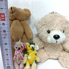 くまのぬいぐるみ　４個の画像