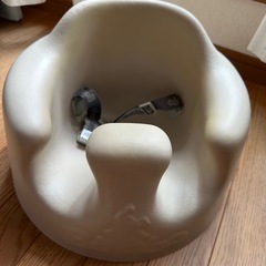Bumbo バンボ　ベビーソファ　ベージュ ベビーチェア