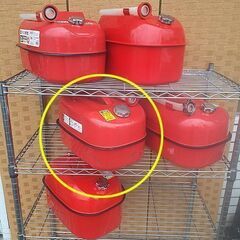 札幌【20L ガソリン携行缶③ CZG-20】メルテック 大自工業 キャンプ アウトドア 災害対策 非常用 燃料タンク 北20条店の画像