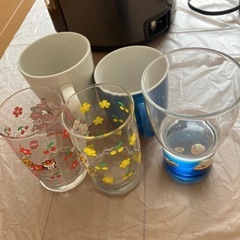 お弁当箱とコップセットの画像