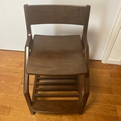 学習椅子ケユカ　ニノスチェア