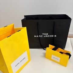 MARC JACOBSの紙袋
