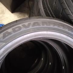 タイヤ代工賃全部込み! 225/45R17 未使用品ヨコハマADVAN FLEVA V701 4本セット!!の画像