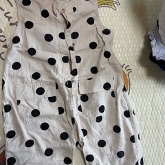 子供用（80くらい）オーバーオールの画像