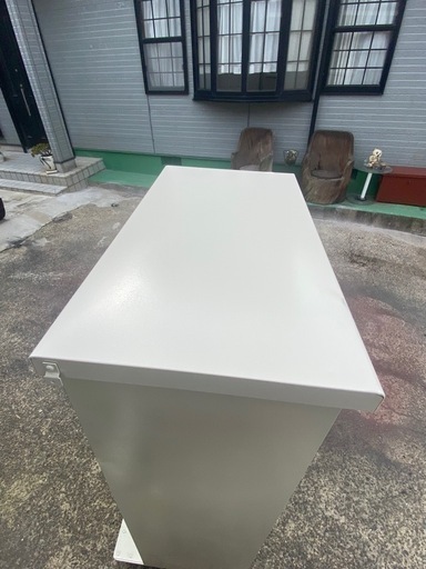 ⭐️スチール物置⭐️スライドドア⭐️完成品⭐️キャスター5個付⭐️楽々移動⭐️引取き限定⭐️