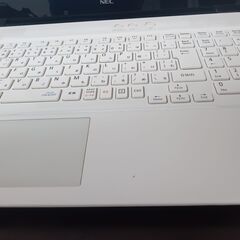 白NEC　高性能7世代Core i7搭載 高速大容量SSD240G　メモリ8G　薄型スリム　Webカメラ内蔵　 テンキー　大画面15.6インチHDMI出力 USB3.0 Wifi対応 の画像