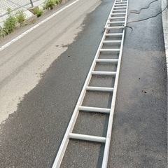 脚立の画像