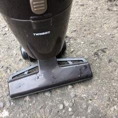 NO：3693  サイクロンスティック型掃除機‼️2019製超お買い得品❣️の画像