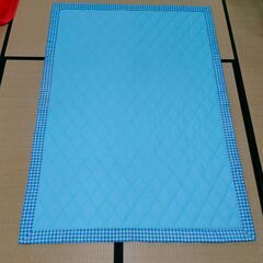 ニッセン　夏用ラグ　130cm×185cm×5mm　中古　送料が...