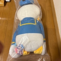 ［新品］ドナルドダックの大きなぬいぐるみの画像