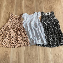 美品　H&Mワンピース３枚セット