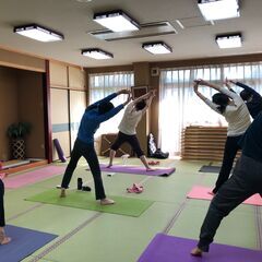 朝ヨガの画像