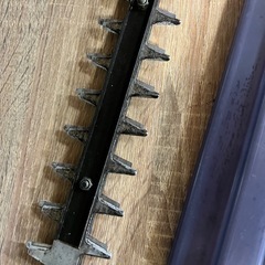 HITACHI ヘッジトリマ FCH 35SA3 生垣や玉造りの刈込みの画像