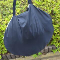 ワンタッチテント(やや大きめ)の画像