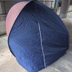 ワンタッチテント(やや大きめ)の画像