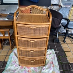 昭和レトロ　ラタン 籐ランドリーチェスト アジアン家具 通気性抜群