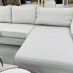 カウチソファ　3人掛けグレー　クッション付きの画像