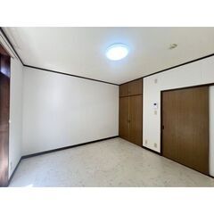 初期費用7万円パック⭐️敷・礼・仲0円⭐️東武宇都宮駅⭐️フリーレント１ヶ月！⭐️駐車場1台無料(先着順)！エアコン、温水洗浄便座、バストイレ別 − 栃木県