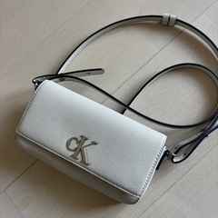 Calvin Klein  フラップ ショルダーバッグ