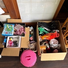 家具、小物など