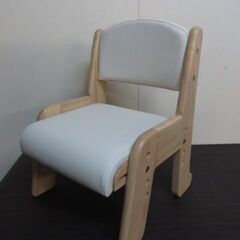未使用/新品　訳あり特価　キッズチェア　椅子　調整　木製　