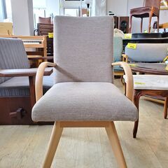 NITORI ニトリ Nコレクション 回転式ダイニングチェア 肘掛け付き ナチュラル×ベージュ C-60S 定価25000円◆幅53.5m×奥行61.3cm×高さ91.9cm◆近隣配送無料 買取帝国 朝霞店の画像