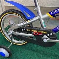 1台限り！在庫処分 ブリヂストン子供用自転車 クロスファイヤーキッズ 16インチ ブル－＆シルバ－　CK166の画像