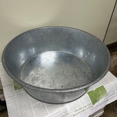 ブリキのたらい